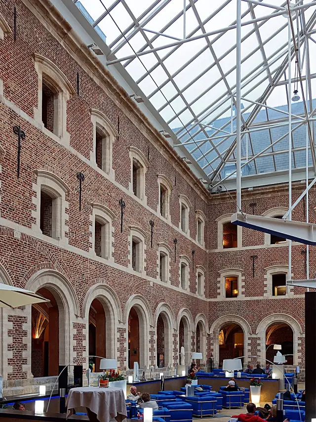 Lille Couvent Minimes Cloitre